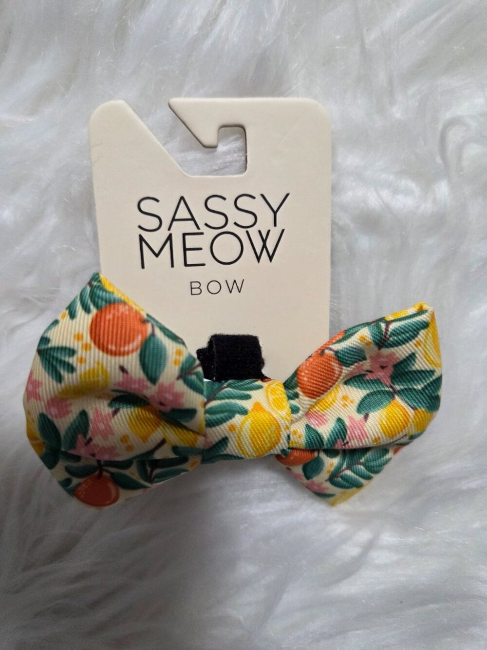 Sassy Meow Collar Bow - Picture 5 of 5